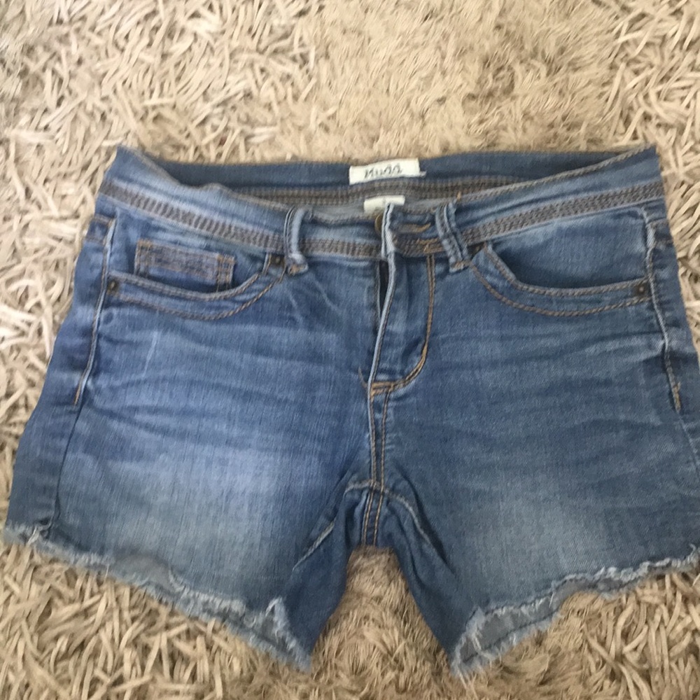 Mudd cut off jean shorts